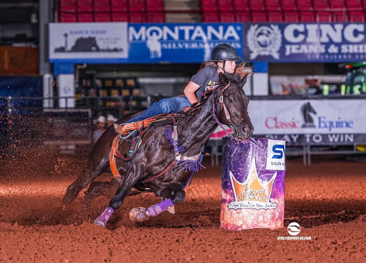 Silvy Batchelder barrel racing